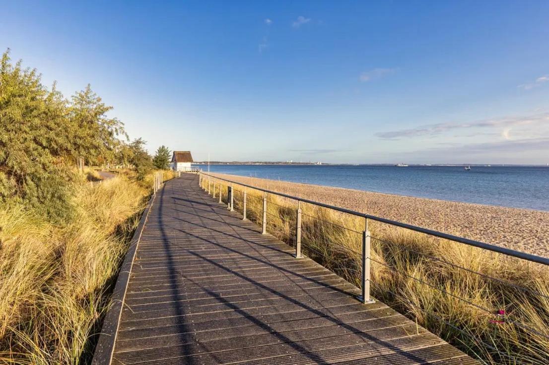 Ostseeparadies Mit Garten, 3 Zimmer, Strandnah Scharbeutz Zewnętrze zdjęcie