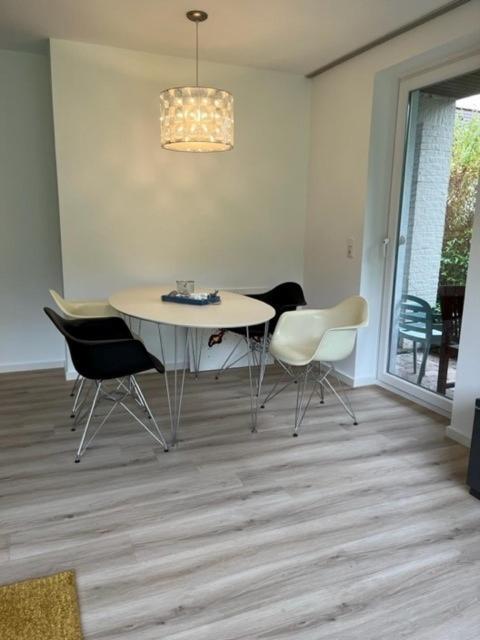Ostseeparadies Mit Garten, 3 Zimmer, Strandnah Scharbeutz Zewnętrze zdjęcie